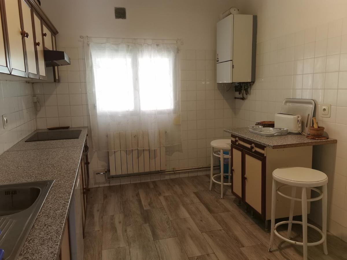 Villa Luna de Segovia Leganés Exterior foto
