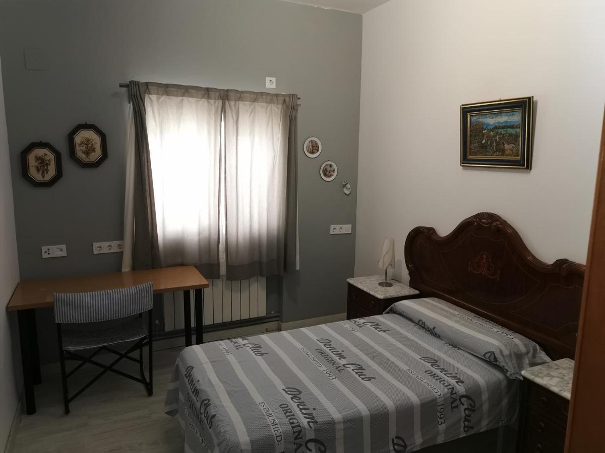 Villa Luna de Segovia Leganés Exterior foto