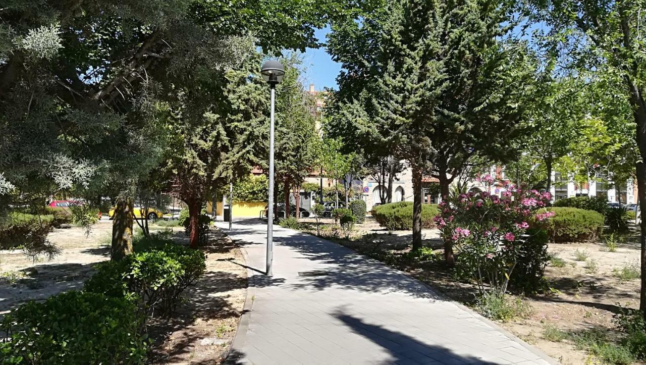 Villa Luna de Segovia Leganés Exterior foto